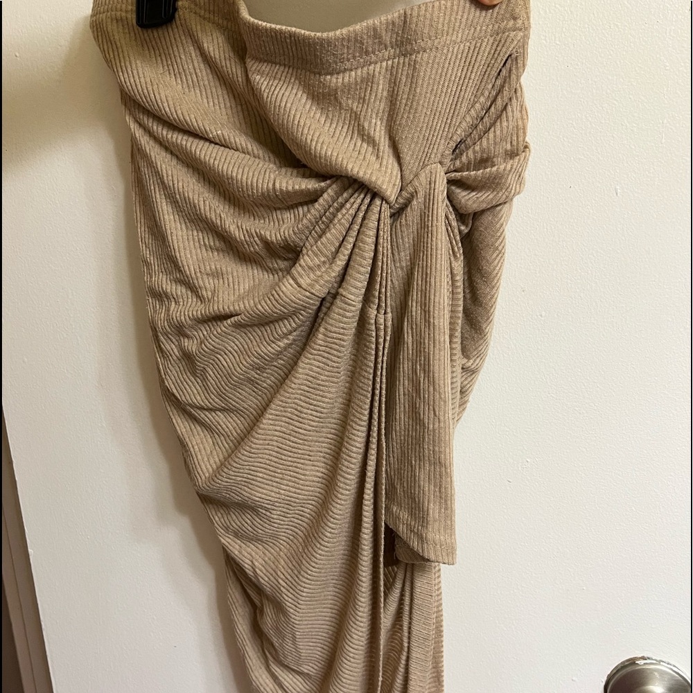 Rue 21 high low skirt